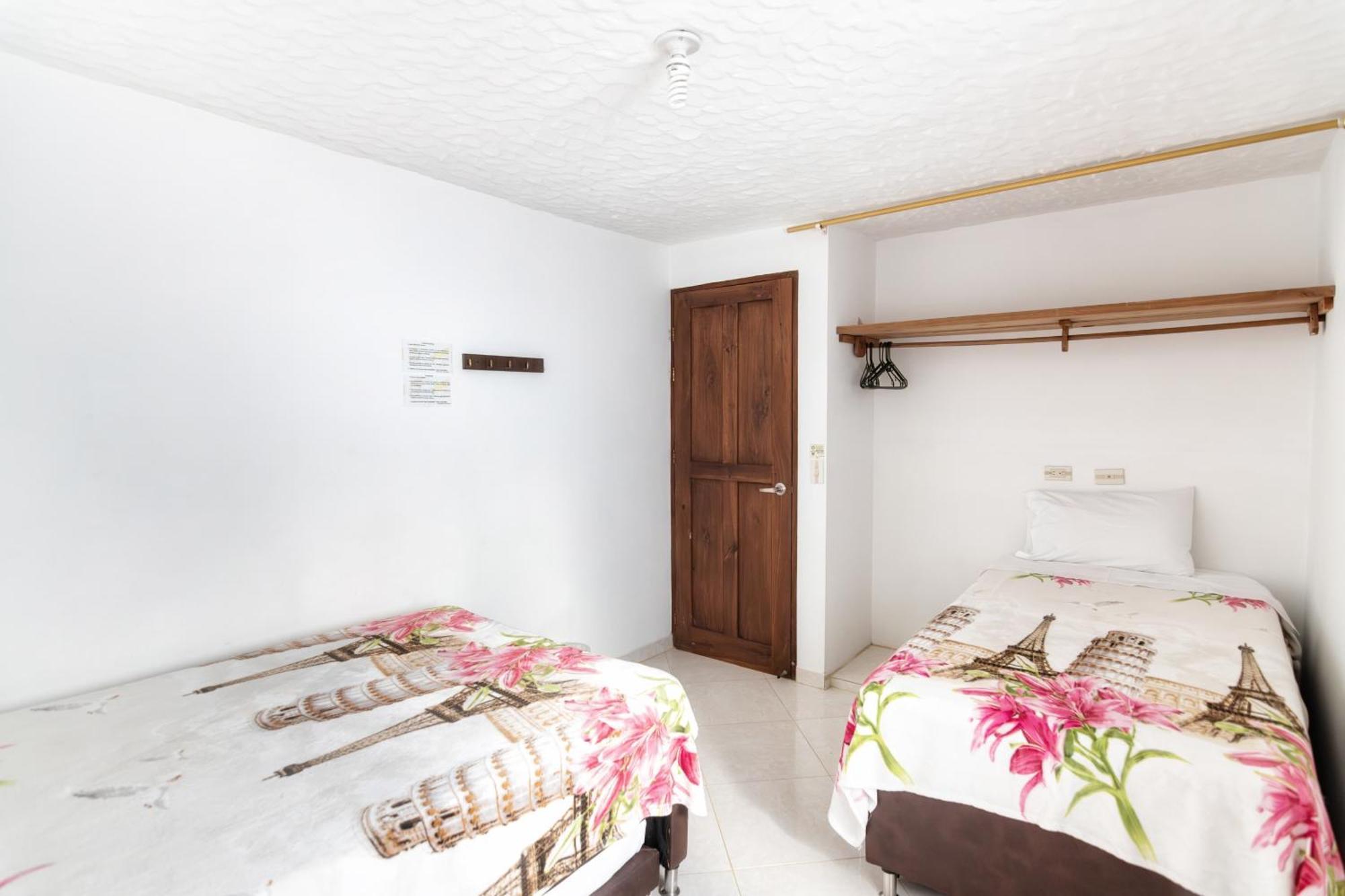 Fami Hotel Vive Jardin Bagian luar foto